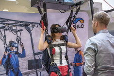 Symulator skoków spadochronowych,