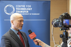 Prof. J. Sęp,