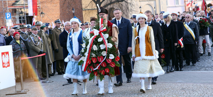 Wieniec od Politechniki Rzeszowskiej z okazji 100. rocznicy Święta Niepodległości