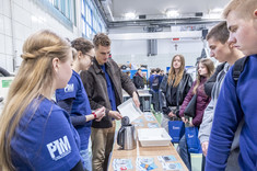 Kosmiczne materiały. Ogólnopolski Dzień Inżynierii Materiałowej